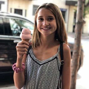 Meet your Posher, Brooke